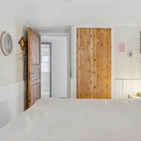 Holmfridur - 1-1km From The Sea By Interhome Vakantiehuis