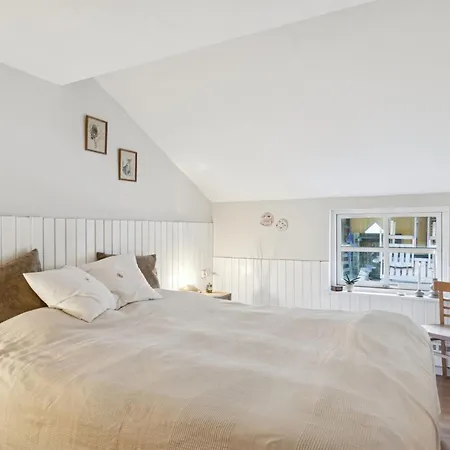 Holmfridur - 1-1km From The Sea By Interhome Vakantiehuis *