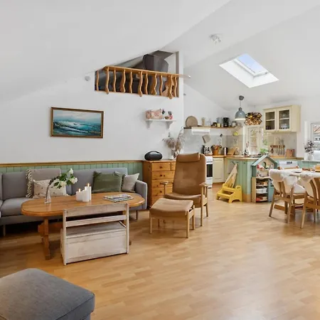 Holmfridur - 1-1km From The Sea By Interhome